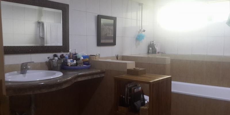 Rumah Dijual di Cilandak. Dekat ke Tb Simatupang. Asri & tenang..Langka! 