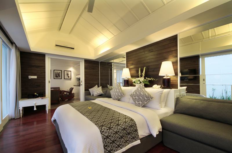 Honeymoon Villa For Sale @ Seminyak, Bali