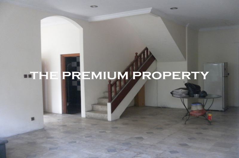 House For Rent @ Alam Permai, Pondok Indah. Hoek