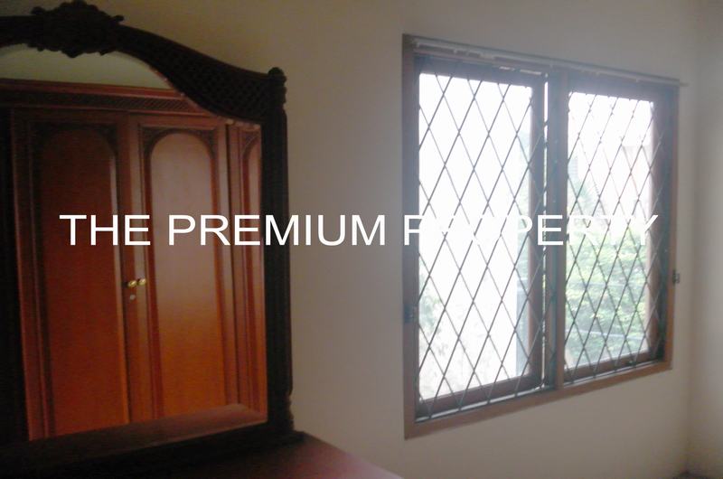 House For Rent @ Alam Permai, Pondok Indah. Hoek