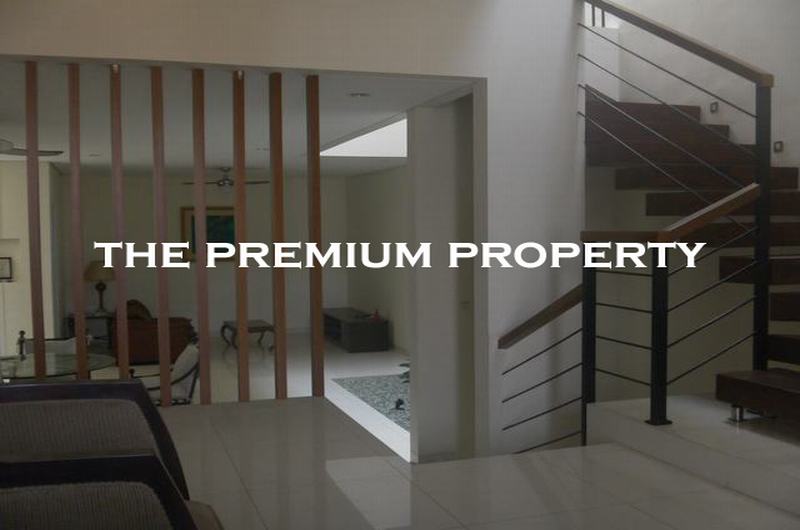 House For Rent @ Pondok Indah. Close to PIM 2 & International School. Furnished