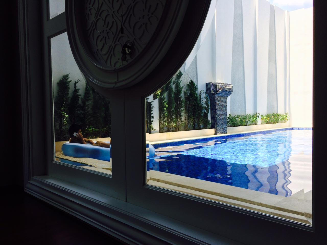 Rumah Mewah di Cilandak, Dekat ke Fatmawati dan MRT. Ada Pool