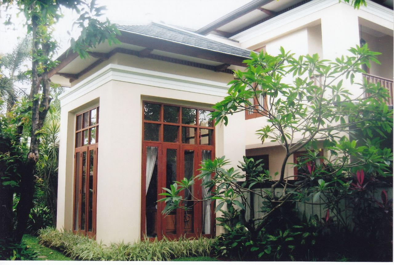 Rumah Mewah di Cilandak Barat. Marmer. Jati. Ready Penyewa 2 Tahun