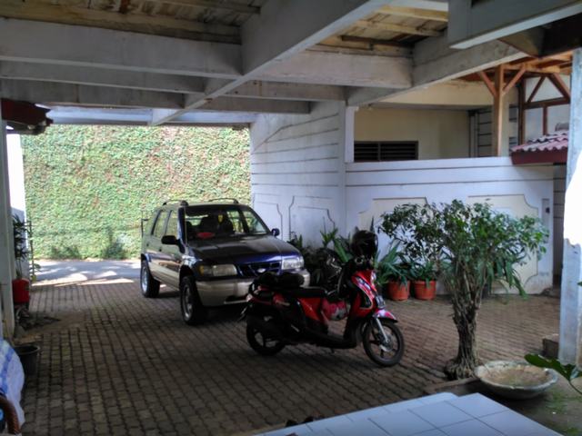 Rumah di Pancoran-Pasar Minggu. Dekat Tol Jorr. 478m2. Area sekitar banyak perkantoran.Cocok Kost2an