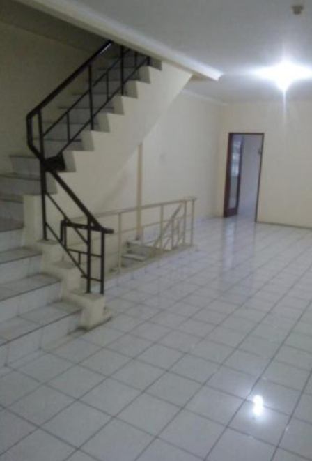 Ruko di Cengkareng Jakarta Barat, Strategis, depan Mall Taman Palem