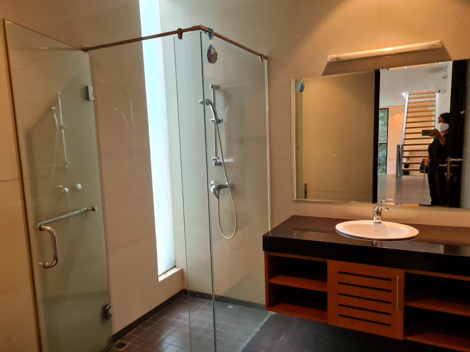 Rumah Minimalis Kebayoran Baru Cantik Lux Pool Dekat Ke Mal Pondok Indah