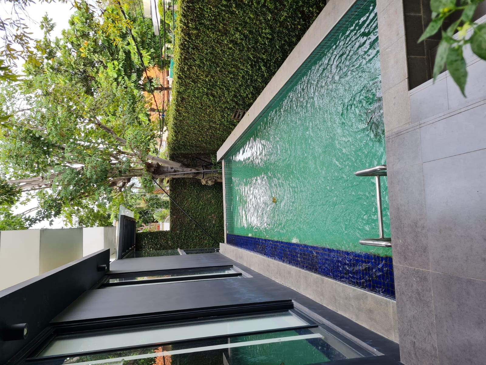 Rumah Minimalis Kebayoran Baru Cantik Lux Pool Dekat Ke Mal Pondok Indah