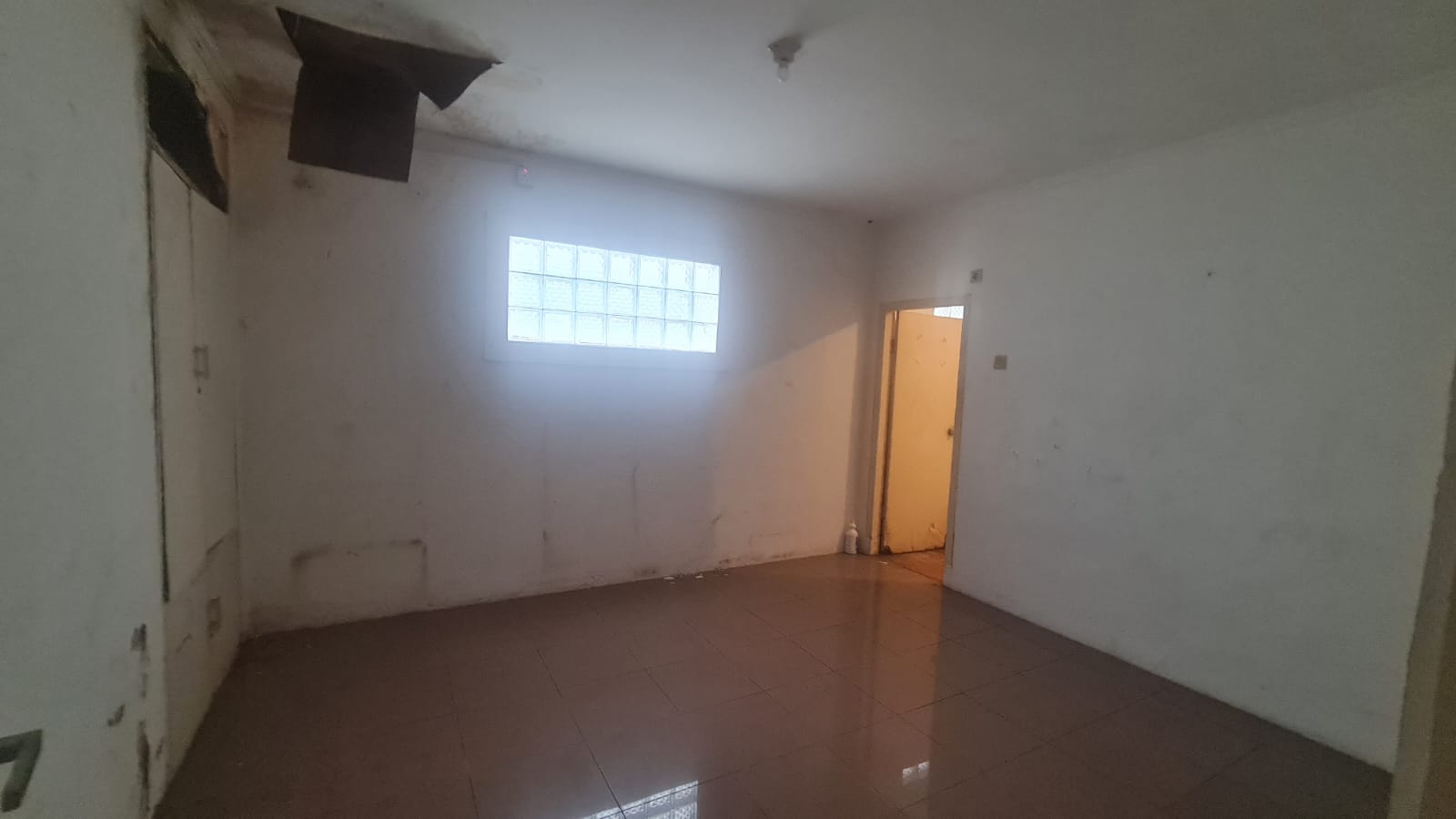Rumah Murah Hitung Tanah di Kebayoran Baru. Dekat SCBD. Area Tenang, Strategis