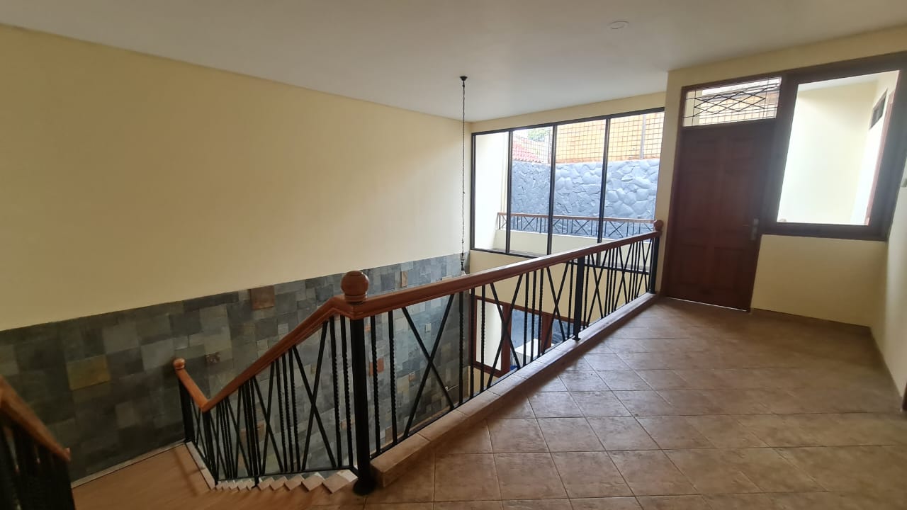 Rumah Siap Huni New Renov di Kebayoran Baru, Dekat Hang Tuah Dan Sency