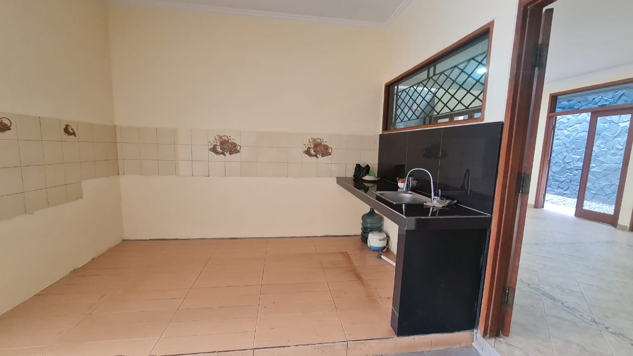 Rumah Siap Huni New Renov di Kebayoran Baru, Dekat Hang Tuah Dan Sency