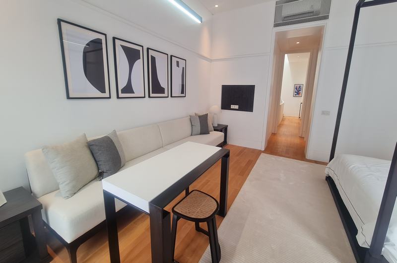 Theta House @ Pondok Indah. Mewah 3 Lantai Ada Roof Top. Komplek Ekslusif Mulai 7M an