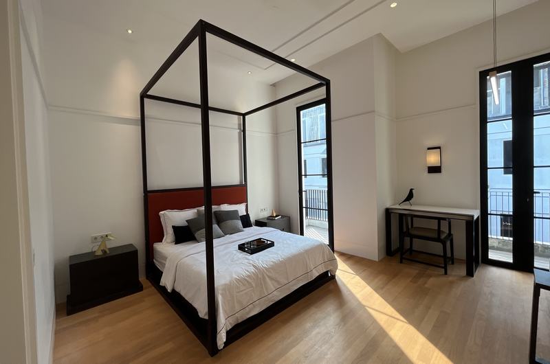 Theta House @ Pondok Indah. Mewah 3 Lantai Ada Roof Top. Komplek Ekslusif Mulai 7M an