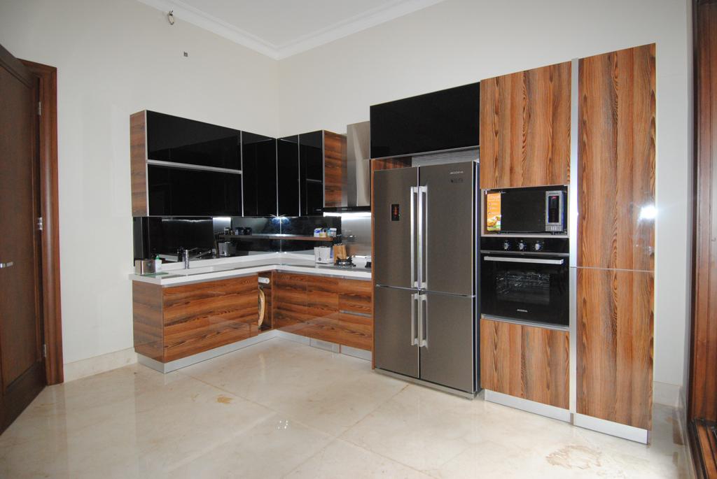 Rumah Modern Tropis minimalis seperti Brandnew Lokasi Strategis