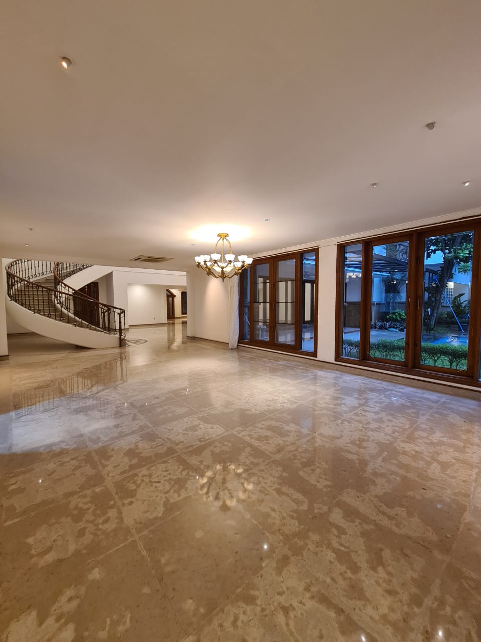 Rumah Siap Huni di Selong Dekat Senopati