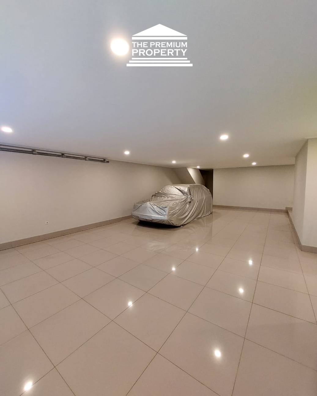 Mewah, Brand New, area Brawijaya Darmawangsa