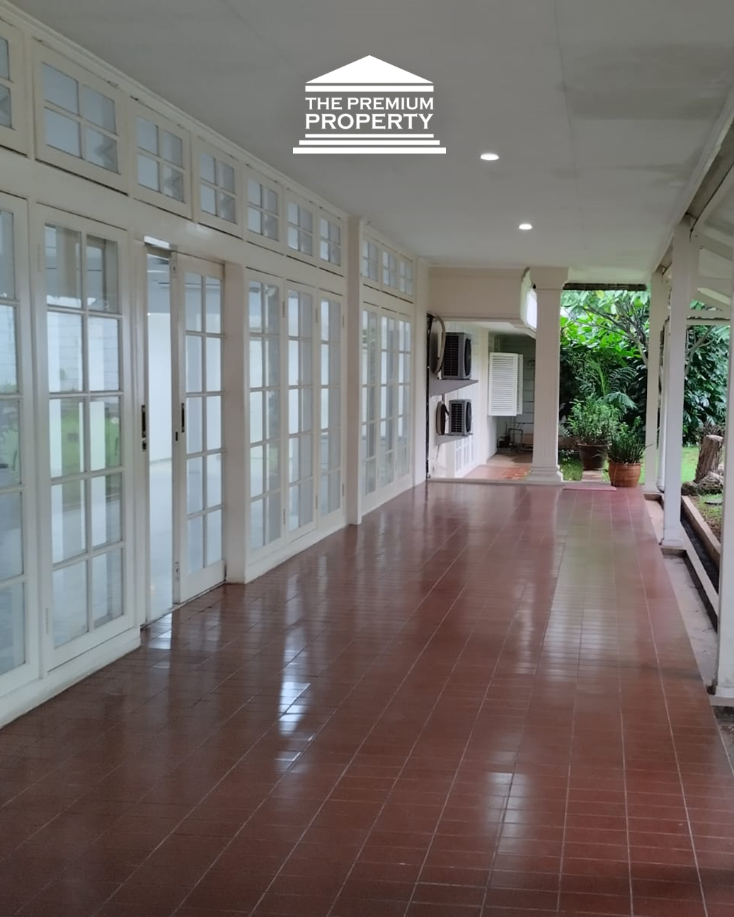 Ada Paviliun. Terletak di jantung kawasan Kuningan!